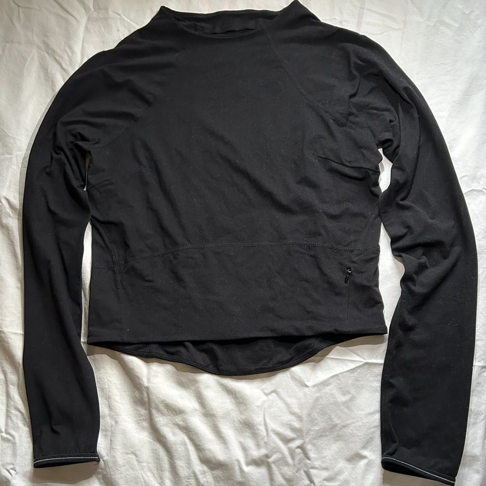 NWOT Medium Black Workout Long Sleeve Shirt - Picture 4 of 5